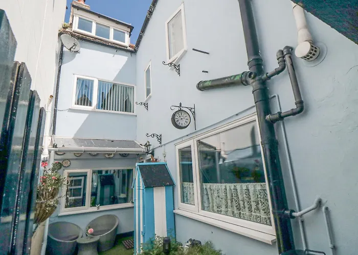 3 Anchor Cottage